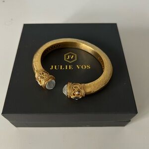 Julie Vos bracelet
